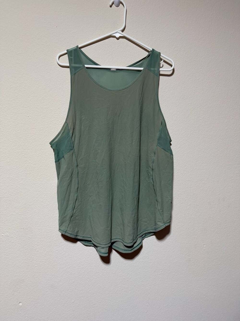 Lululemon Sculpt Tank Top Sage Green Mesh Panel Performance Workout Vest